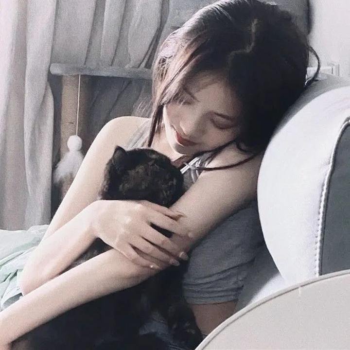 海底娇娃蓝华：处女任务